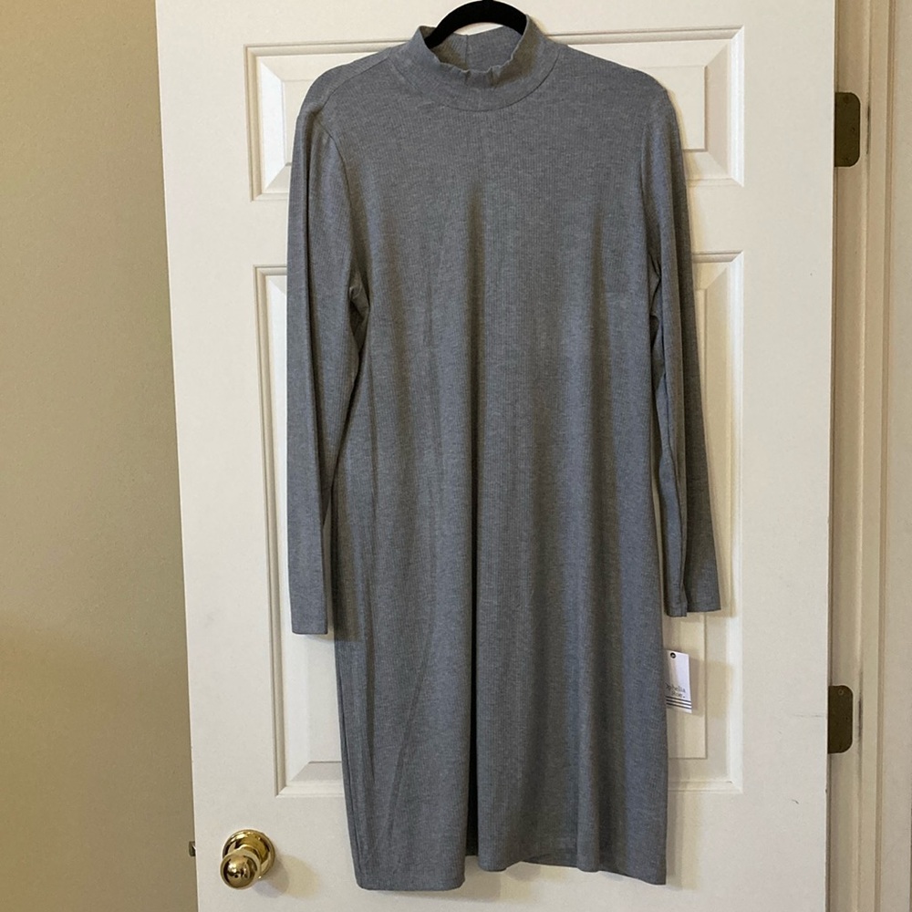Gray Long Sleeve Dress XL stretchy and NEW WITH TAGS